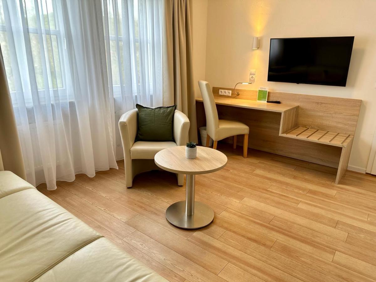 Hotel Bronnbacher Hof เวิร์ทไฮม์ ภายนอก รูปภาพ